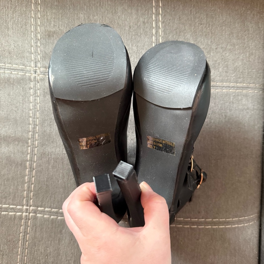 Charlotte Russe faux leather platform stiletto heels with adjustable straps - Picture 6 of 9